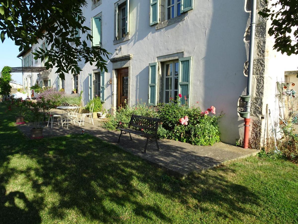 Au Bon Gre D'Hugoline Bed & Breakfast Blanzac  Exterior photo